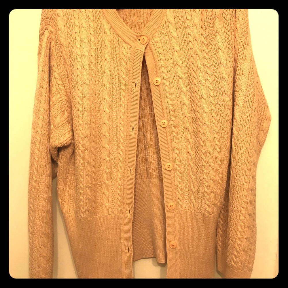 Granny chic knit cardigan silk and wool